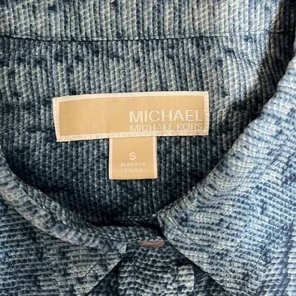 Michael Kors Long Sleeve Collared Button Up Snakeskin Blue Size S - Picture 11 of 12